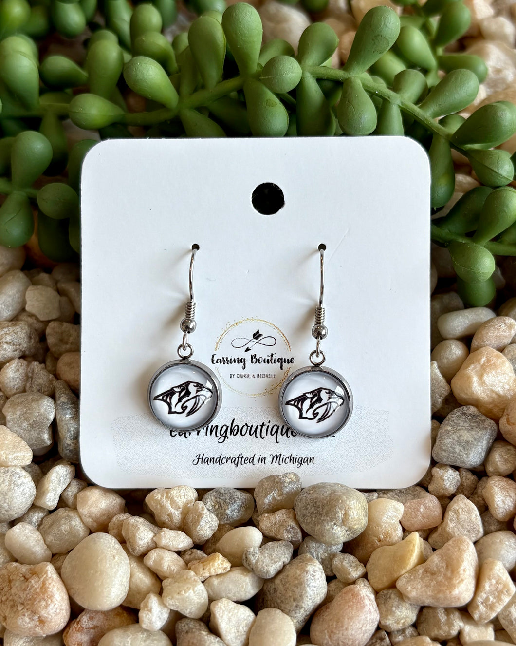 Wildcats Glass Cabochon Dangle