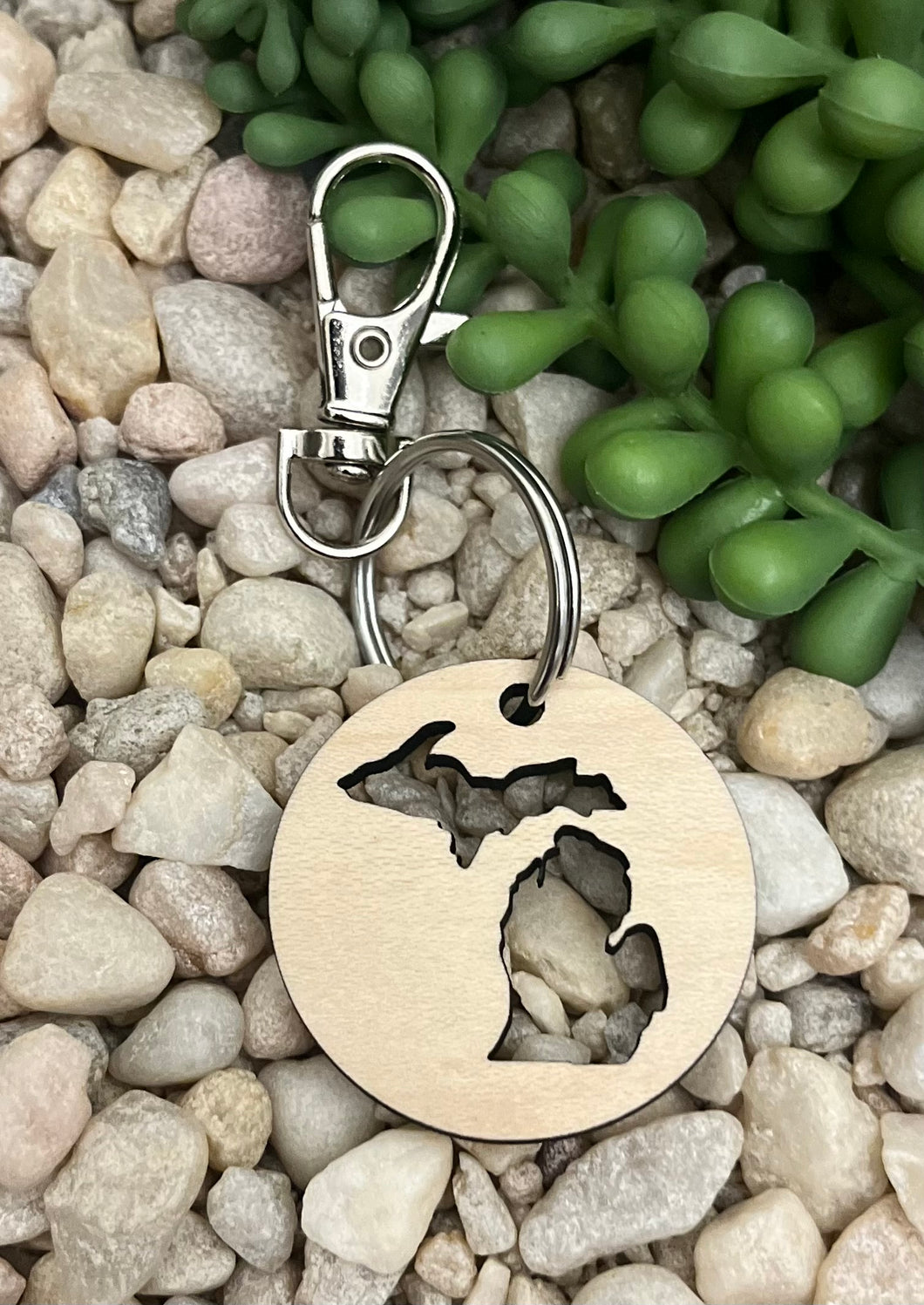 Michigan Upper/Lower Round Wood Keychain