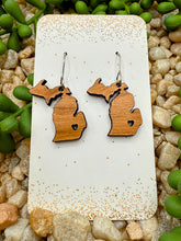 Load image into Gallery viewer, Wood Dangle with Heart Dangle
