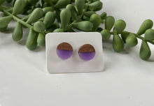 Load image into Gallery viewer, 10mm Wood &amp; Resin Studs - 6 colors options
