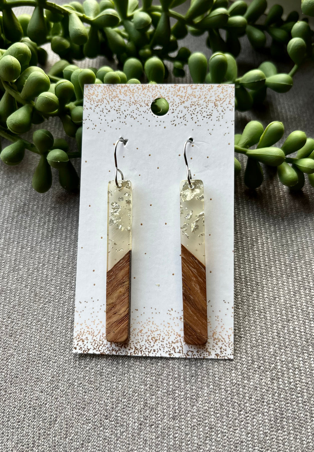 Acrylic & Wood Bars - Clear with Silver Flakes